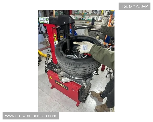 F1官方盛赞韩泰新胎:耐磨+抓地力均拉满 F1官方盛赞韩泰新胎:耐磨+抓地力均拉满