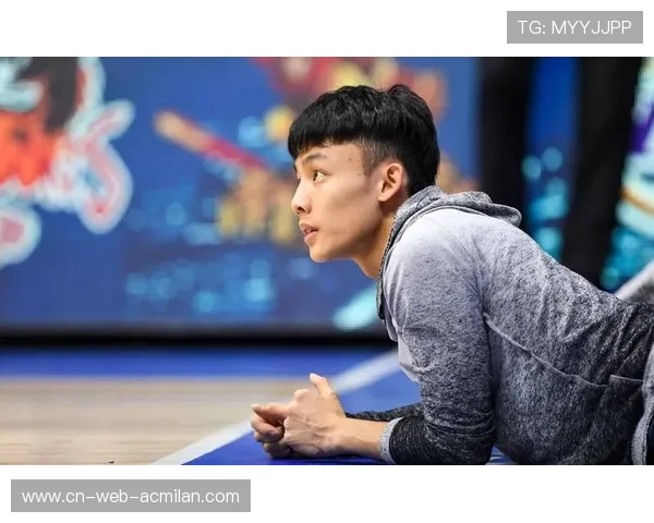 CBA 球员在危险时刻完成关键救援 CBA 球员在危险时刻完成关键救援