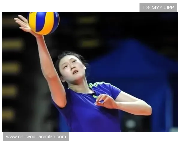 排球训练中的“意外瞬间”：被球砸脸的真实经历与背后故事