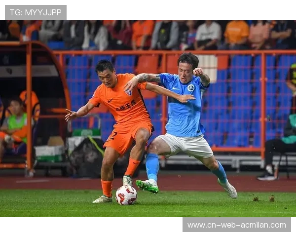 云南玉昆前场高压收效显著,频频断球得手 云南玉昆前场高压收效显著,频频断球得手