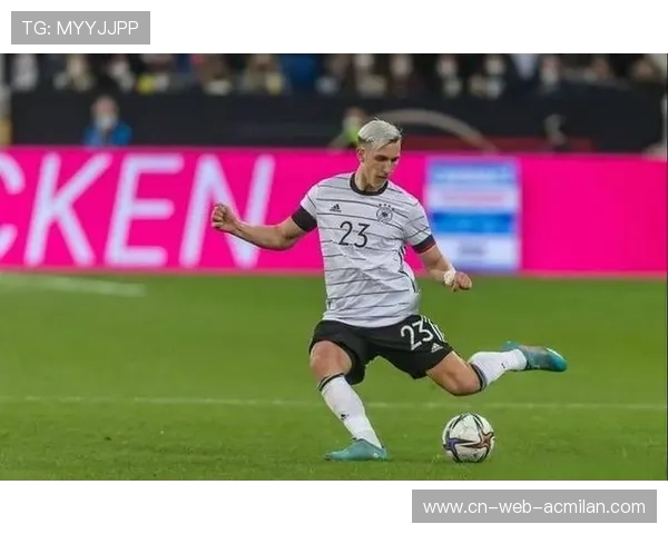 多特施洛特贝克防守后突然插上破门全场意外