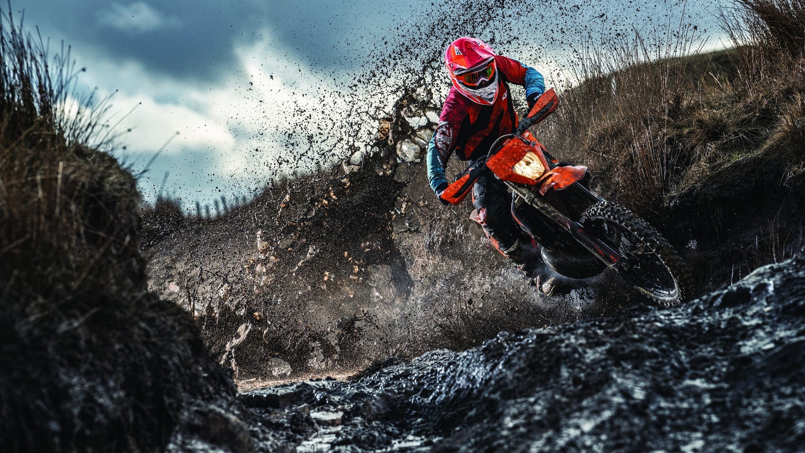 女子足球青训成果展示活动在多地开展,女足青训营